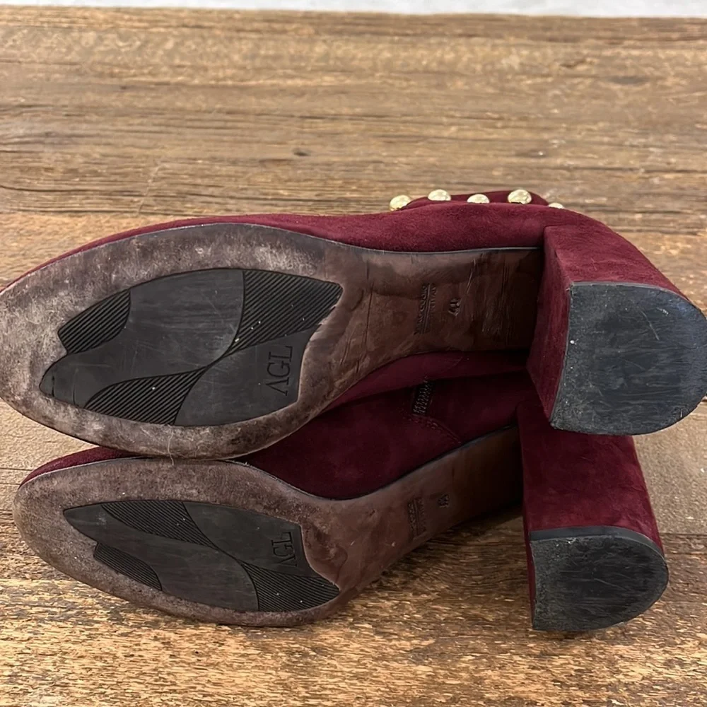 AGL Attilio Giusti Leombruni Suede Ankle Boots